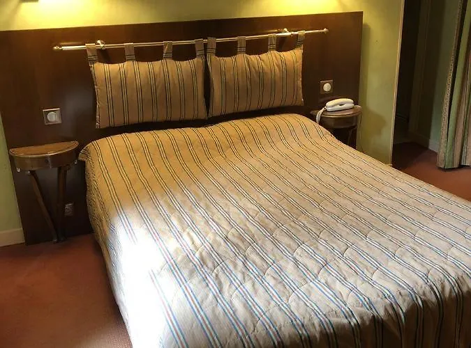 Hotel Le Cabouillet 2*